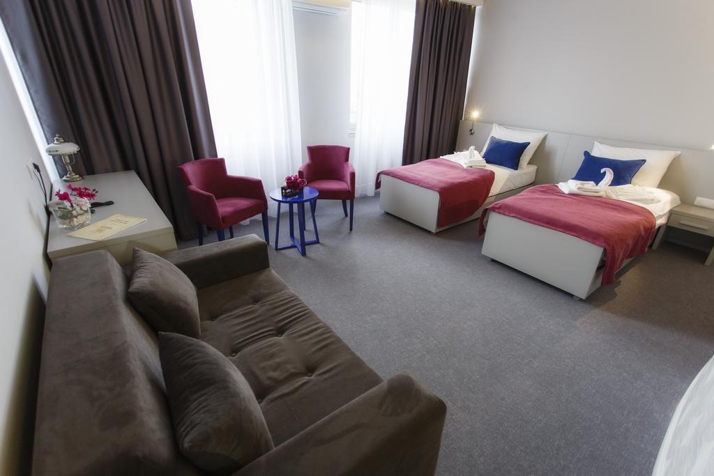 Hotel Kragujevac Ruang foto