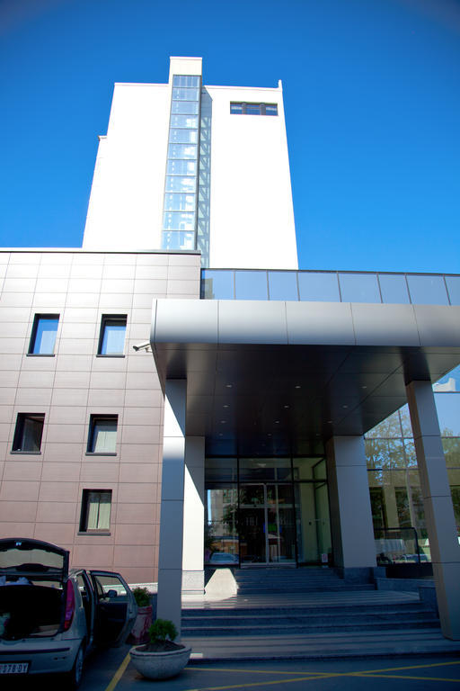 Hotel Kragujevac Bagian luar foto