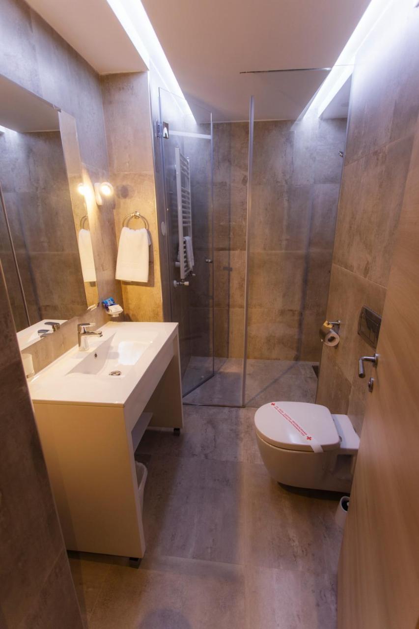 Hotel Kragujevac Bagian luar foto